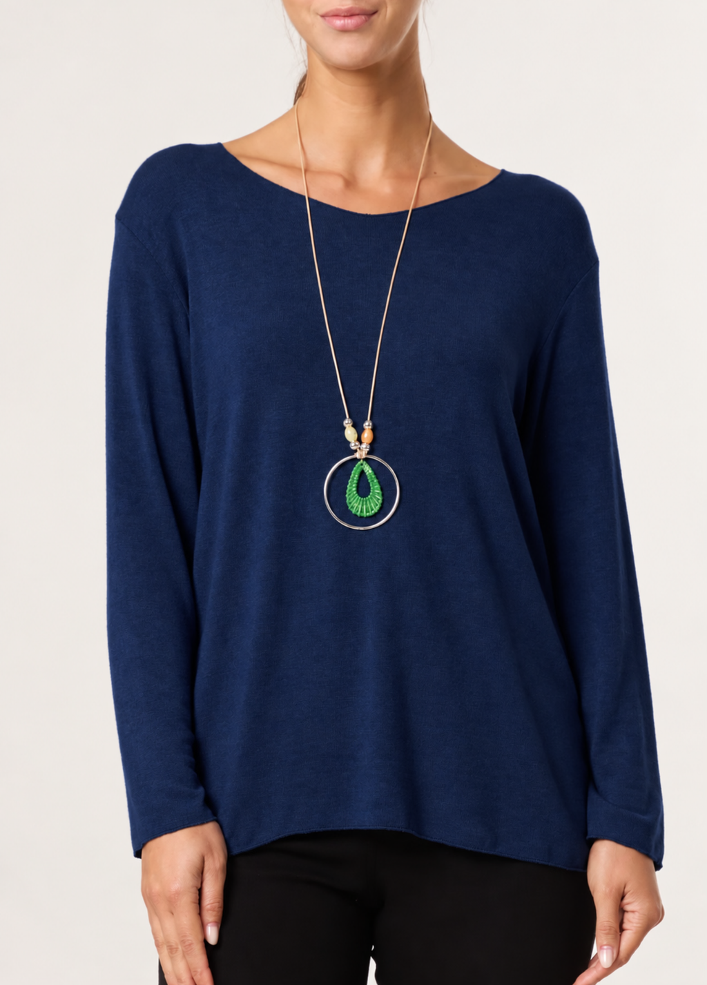 NECKLACE FINE KNIT V-NECK JUMPER