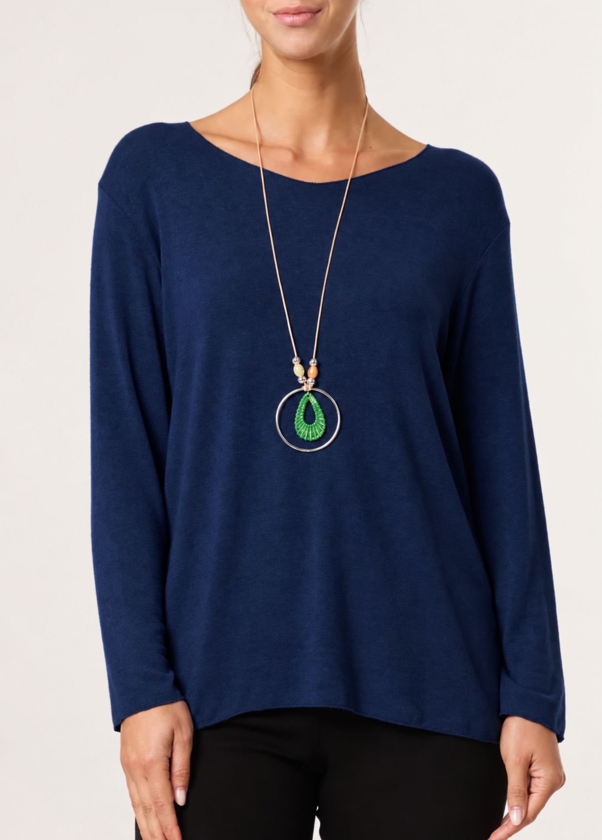 NECKLACE FINE KNIT V-NECK JUMPER