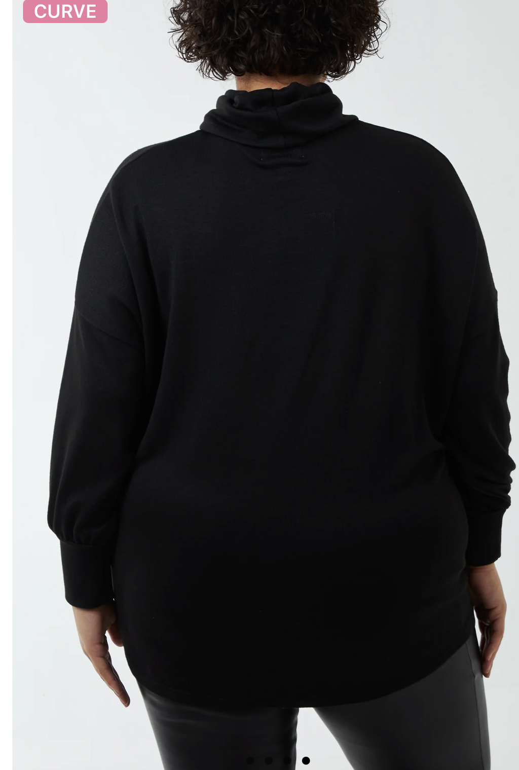 CURVE DIAMANTE ROLL NECK