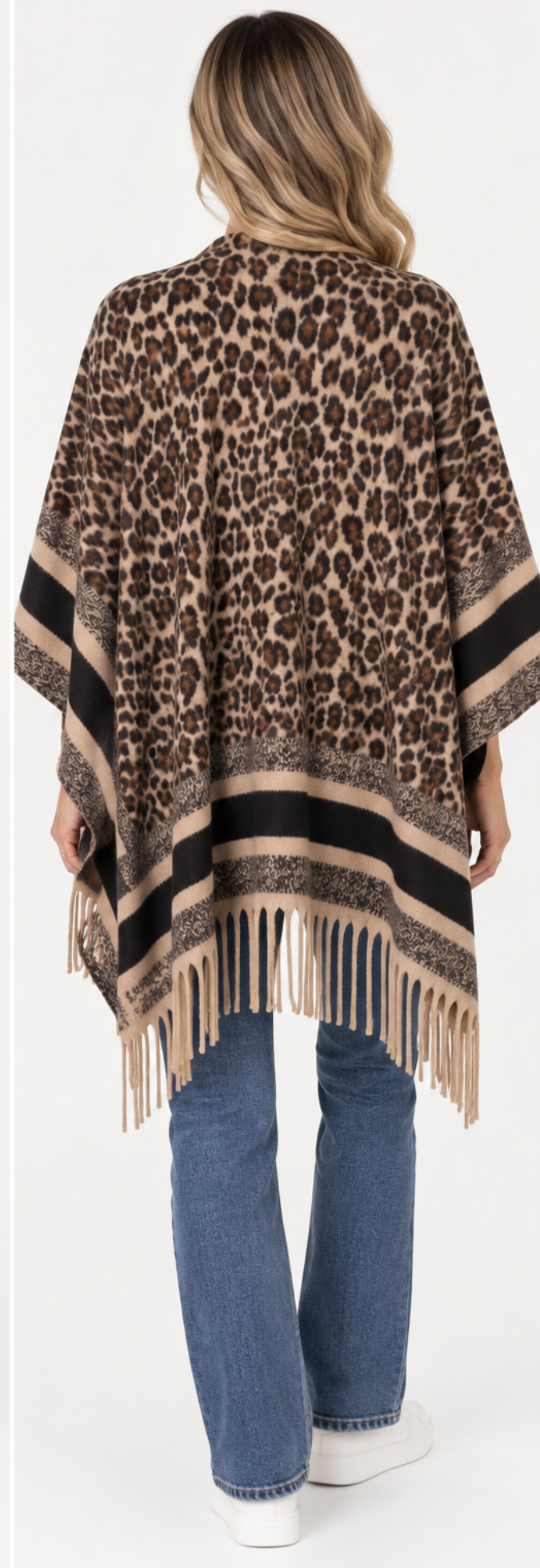 ANIMAL PRINT FRINGED CAPE