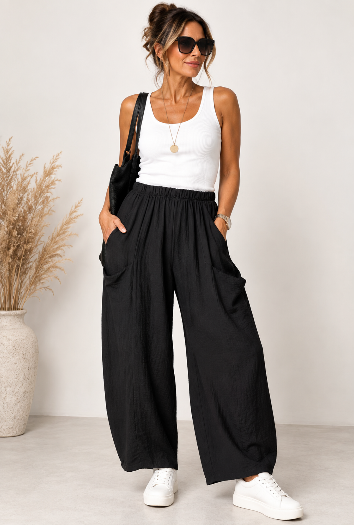 WIDE-LEG RELAXED TROUSERS WITH POCKETS