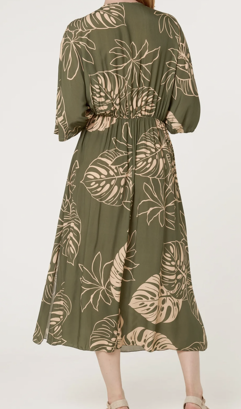Olive Leaf Print Elasticated Waist Midi Dress 🌿