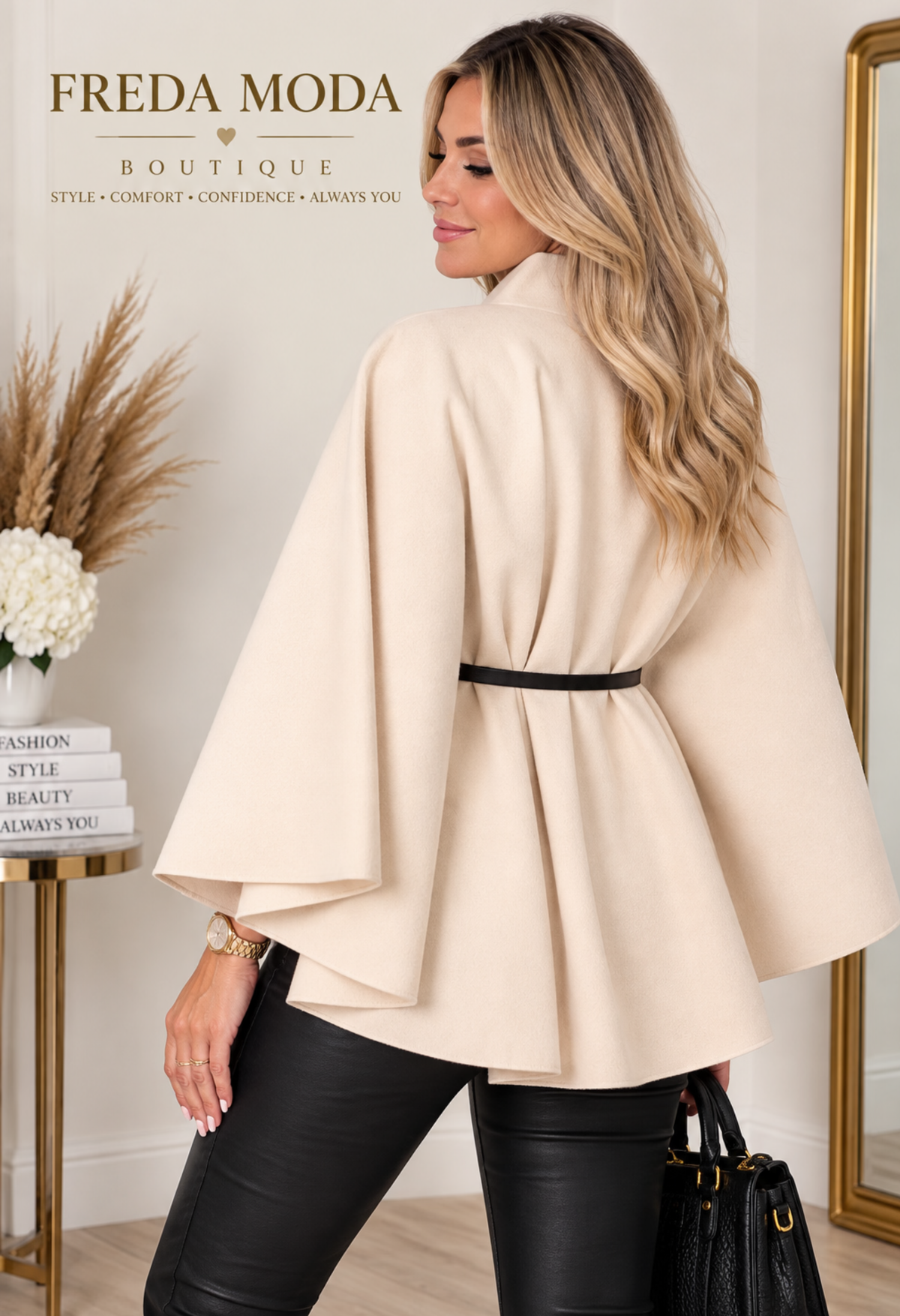 BELT & BUTTON DETAIL ESSENTIAL CAPE